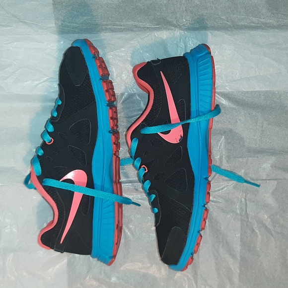 Nike Sneakers Women size 8. - Picture 6 of 8